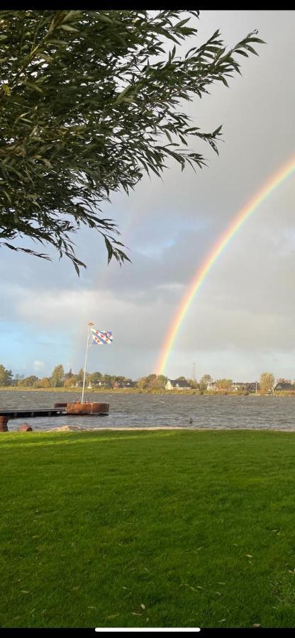 'T Paviljoenhus Bij Sneekermeer Offingawier Exterior foto